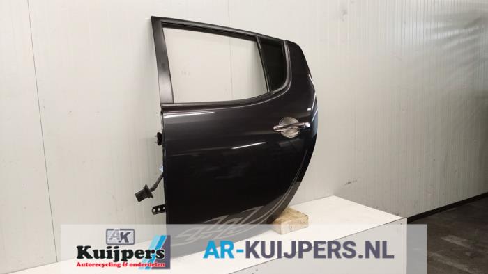 Portier 4Deurs links-achter - Mitsubishi L200