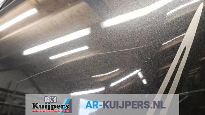 Portier 4Deurs links-achter - Mitsubishi L200