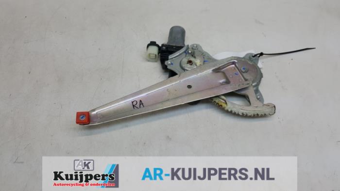 Ruitmechaniek 4Deurs rechts-achter - Mitsubishi L200