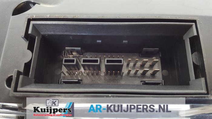 Kilometerteller KM - Volkswagen Caddy