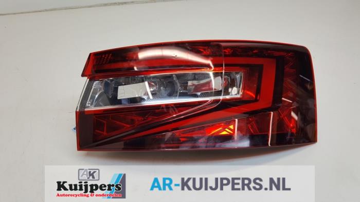 Achterlicht rechts - Skoda Superb
