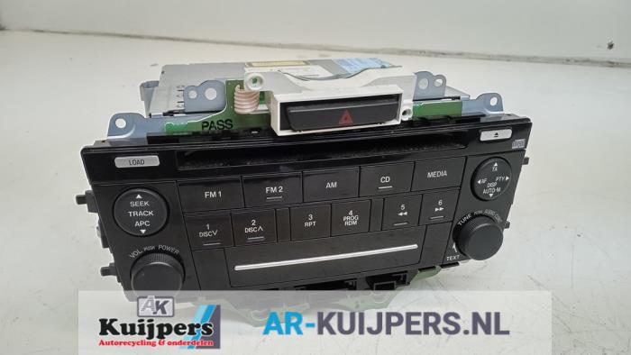 Radio CD Speler - Mazda 6.