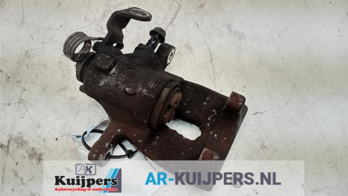 Remklauw (Tang) links-achter - Kia Venga