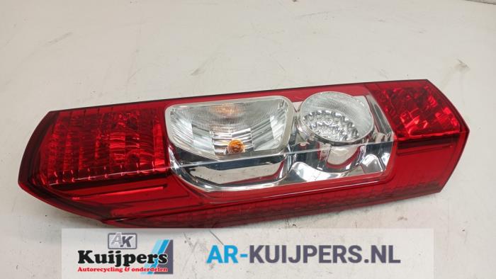 Achterlicht links - Citroen Jumper