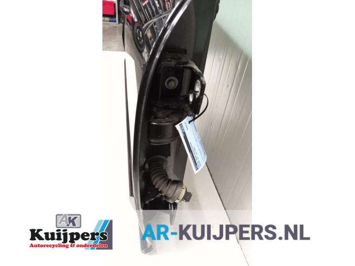 Portier 4Deurs rechts-achter - Peugeot 207