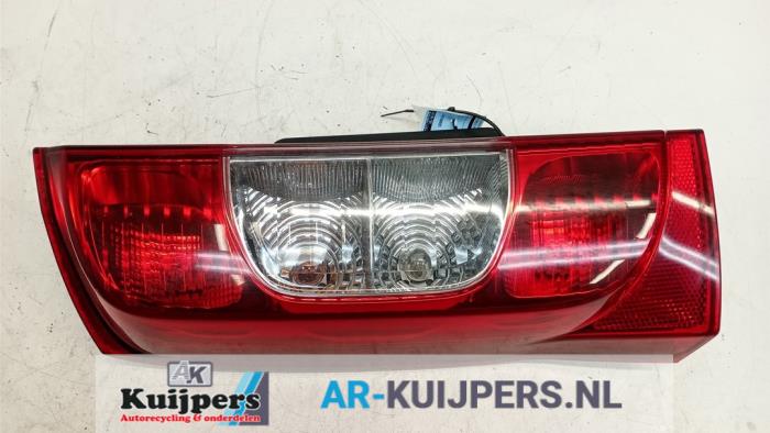 Achterlicht links - Citroen Nemo