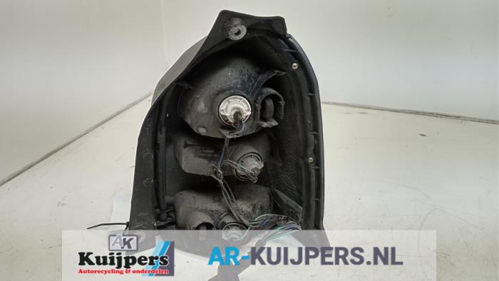 Achterlicht links - Suzuki Alto