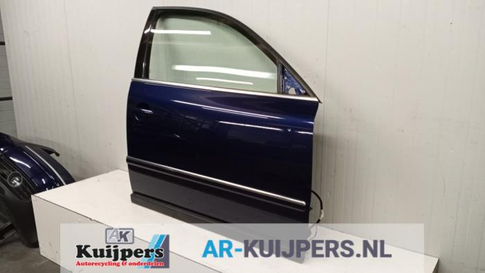 Portier 4Deurs rechts-voor - Volkswagen Passat
