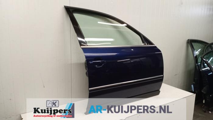 Portier 4Deurs rechts-voor - Volkswagen Passat