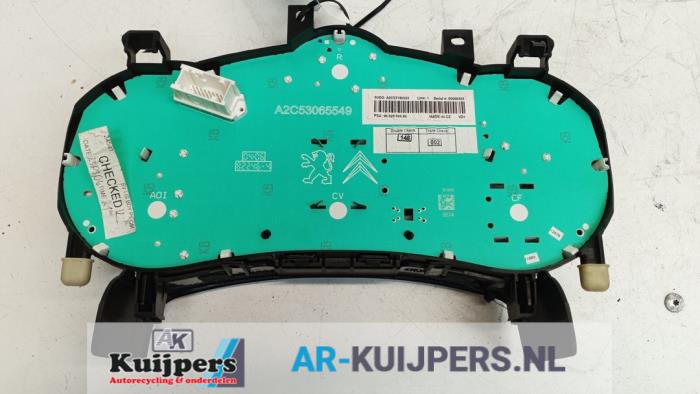 Kilometerteller KM - Peugeot 207