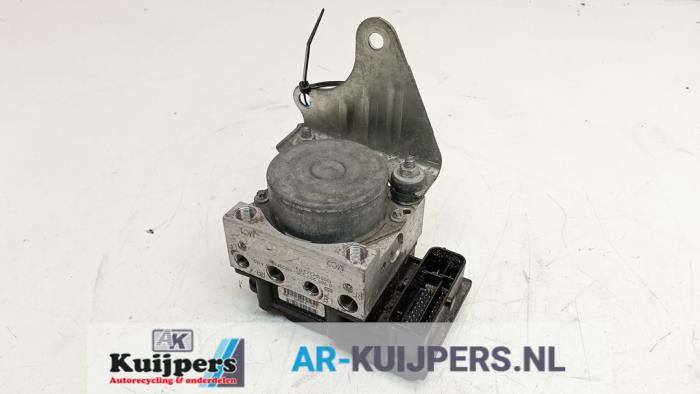 ABS Pomp - Ford KA