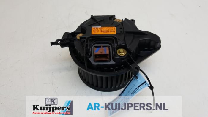 Kachel Ventilatiemotor - Audi A4