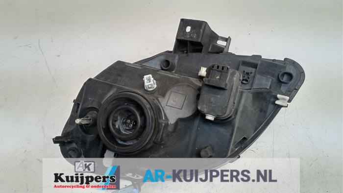 Koplamp rechts - Nissan Kubistar