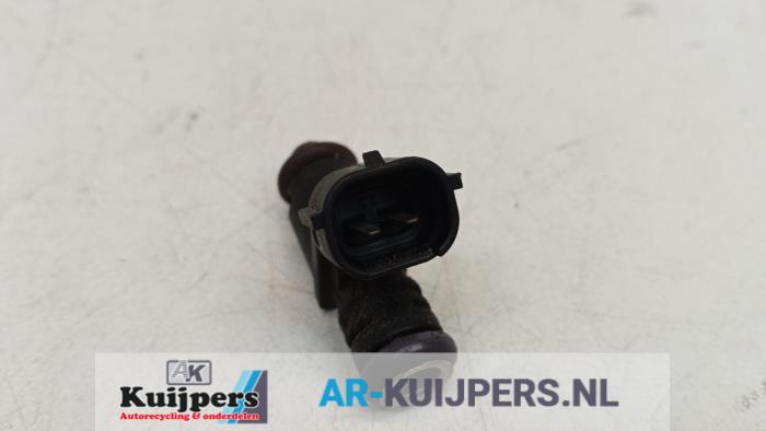 Injector (benzine injectie) - Volkswagen Golf