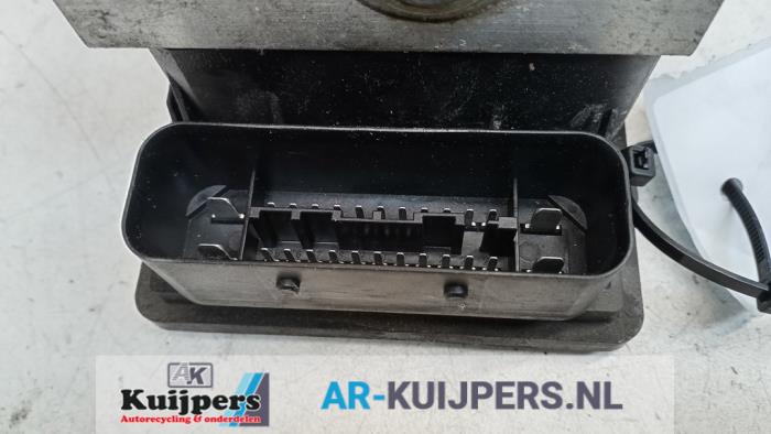 ABS Pomp - Opel Zafira