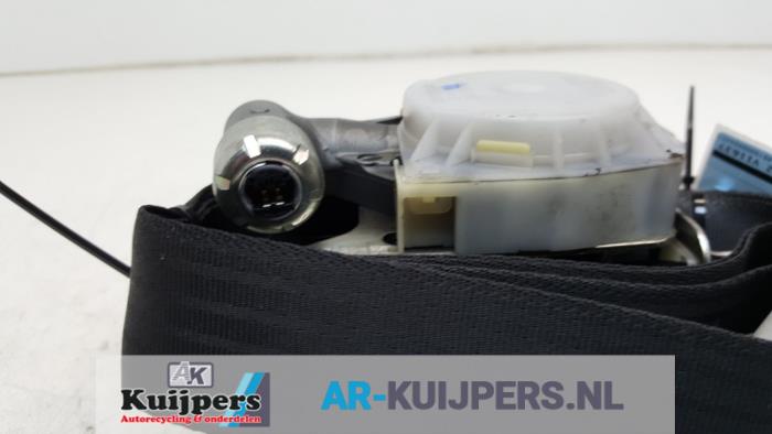 Veiligheidsgordel links-voor - Daihatsu Trevis