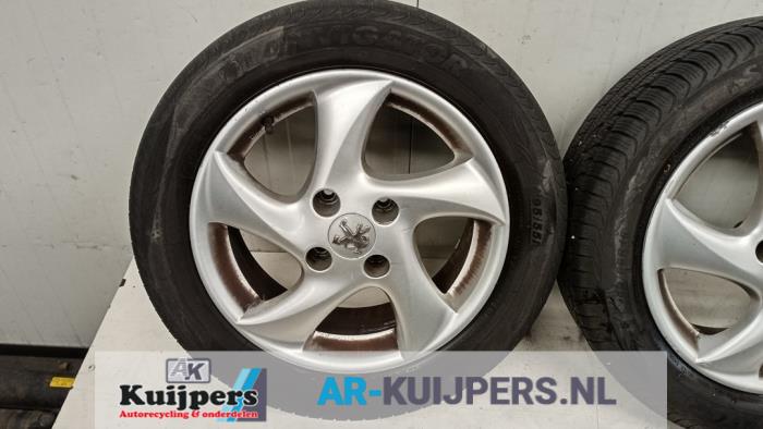 Velgen set + winterbanden - Peugeot 206