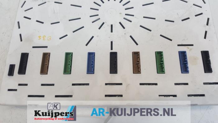 Accu controle module - Volkswagen UP