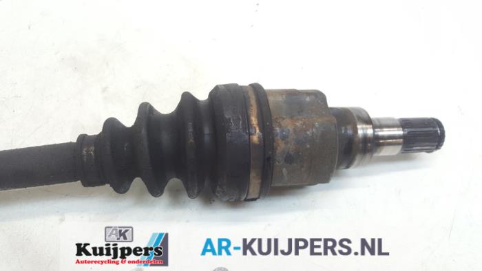 Aandrijfas links-voor - Nissan Pixo