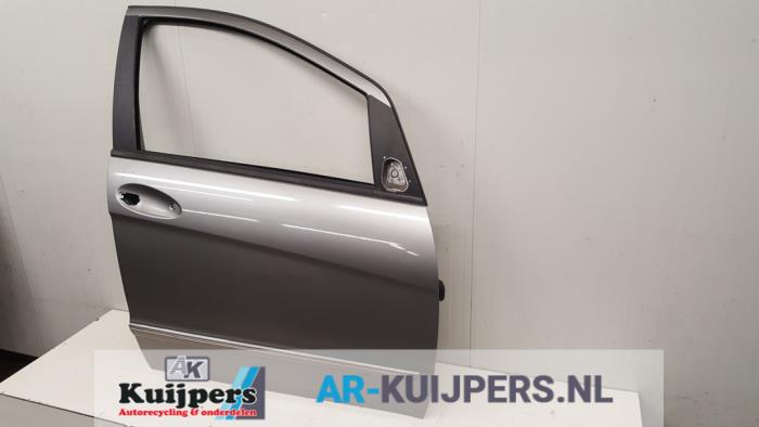 Portier 4Deurs rechts-voor - Mercedes B-Klasse