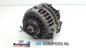 Gebruikte Dynamo Renault Clio II (BB/CB) 1.2 Prijs € 25,00 Margeregeling aangeboden door Autorecycling Kuijpers