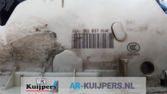 Deurslot Mechaniek 4Deurs rechts-voor - Volkswagen Golf