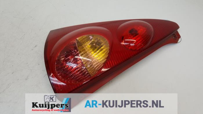 Achterlicht links - Peugeot 107