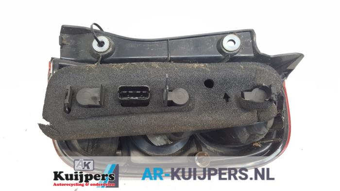 Achterlicht links - Nissan Micra