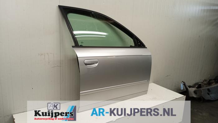 Portier 4Deurs rechts-voor - Audi A4