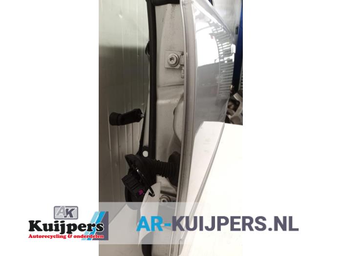Portier 4Deurs links-achter - Audi A4
