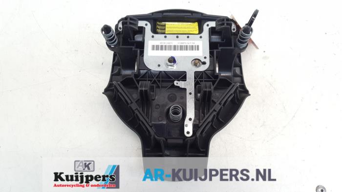 Airbag links (Stuur) van een Toyota Corolla (E12) 1.4 16V VVT-i 2006