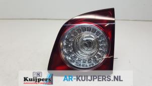 Gebruikte Achterlicht rechts Volkswagen Golf Plus (5M1/1KP) 1.9 TDI 90 Prijs € 15,00 Margeregeling aangeboden door Autorecycling Kuijpers
