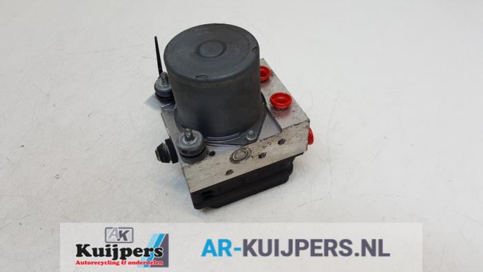 ABS Pomp - Volkswagen Passat