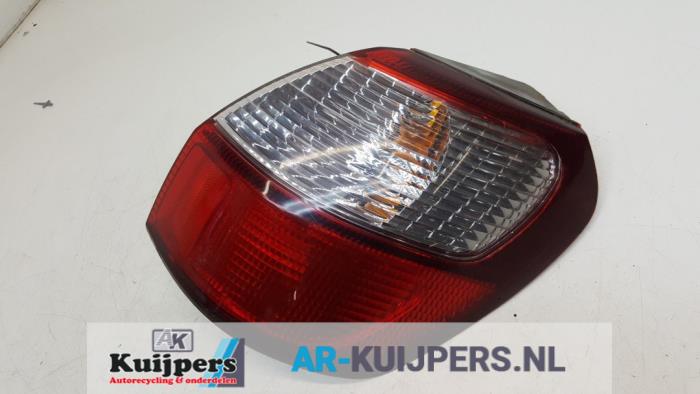 Achterlicht rechts - Subaru Legacy