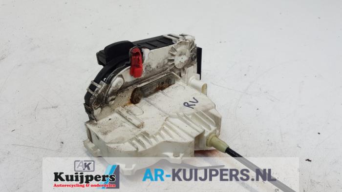 Deurslot Mechaniek 4Deurs rechts-voor - Dodge Avenger
