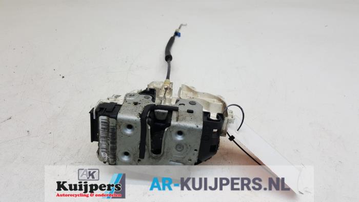 Deurslot Mechaniek 4Deurs links-voor - Dodge Avenger