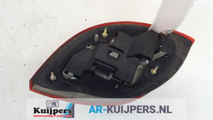 Achterlicht links - Ford KA