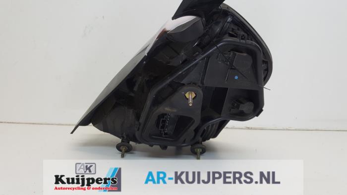 Achterlicht links - Fiat Stilo