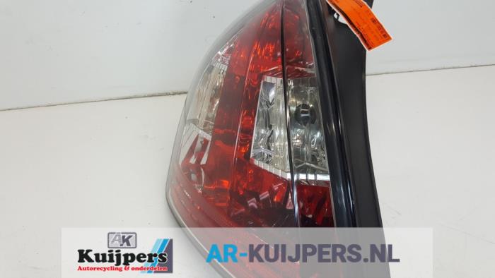 Achterlicht links - Fiat Stilo