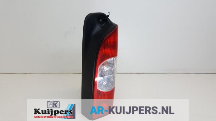Achterlicht rechts - Nissan Interstar