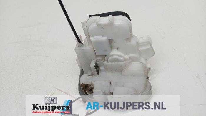 Deurslot Mechaniek 4Deurs rechts-voor - Subaru Forester