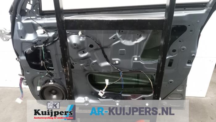 Portier 4Deurs rechts-voor - Subaru Forester