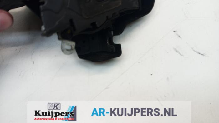 Deurslot Mechaniek 4Deurs rechts-voor - Ford Focus