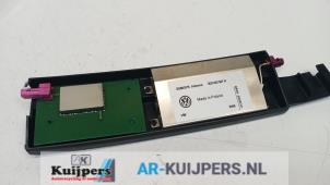 Gebruikte Antenne Volkswagen Phaeton (3D) 6.0 W12 48V 4Motion Prijs € 35,00 Margeregeling aangeboden door Autorecycling Kuijpers