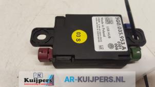 Gebruikte USB module Volkswagen Golf VII (AUA) 1.4 GTE 16V Prijs € 20,00 Margeregeling aangeboden door Autorecycling Kuijpers