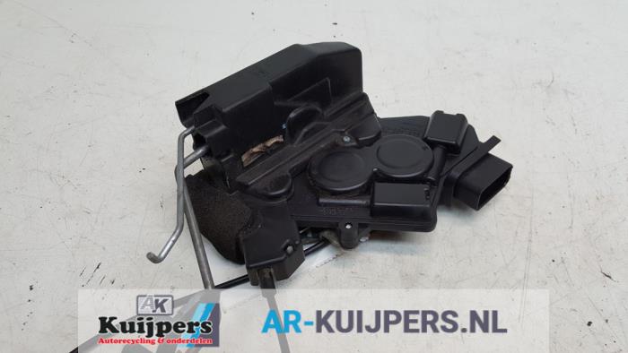 Deurslot Mechaniek 4Deurs links-voor - Mazda 5.