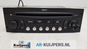 Gebruikte Radio CD Speler Citroen C4 Picasso (UD/UE/UF) 2.0 16V Autom. Prijs € 35,00 Margeregeling aangeboden door Autorecycling Kuijpers