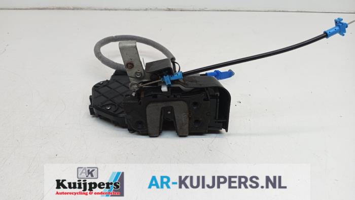 Deurslot Mechaniek 4Deurs rechts-voor - Ford Mondeo