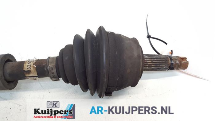 Aandrijfas links-voor - Alfa Romeo GT