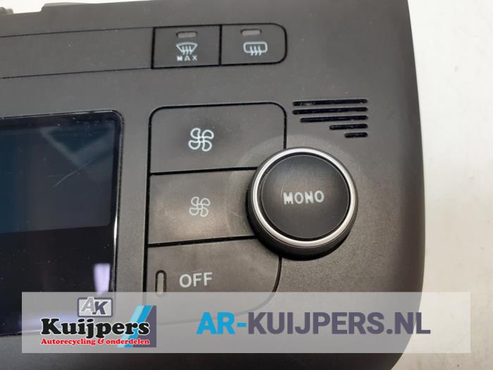 Kachel Bedieningspaneel - Fiat Punto Evo